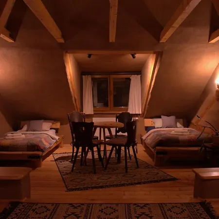 Sumska 1 - Fruska Gora Gazde/Camere de închiriat